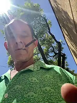 Roninfrog13 online show from April 24, 8:00 pm