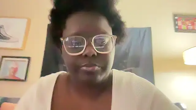 Yagurl  west online show from February 21, 12:05 am