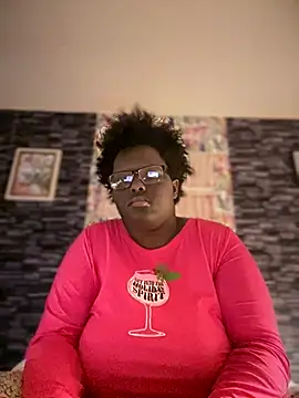 Yagurl  west online show from December 4, 6:23 am