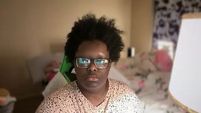 Yagurl  west online show from December 23, 1:03 am