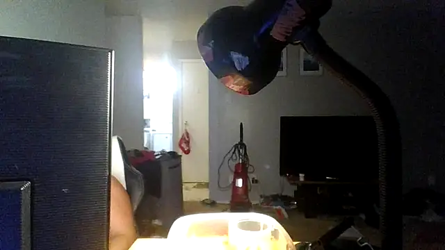 Snapshot of TeasingTroublemaker9 chatting on September 26, 10:47 pm TeasingTroublemaker9 online show from September 26, 10:47 pm