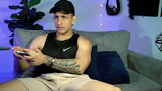  Ryan walker online show from April 20, 6:53 pm