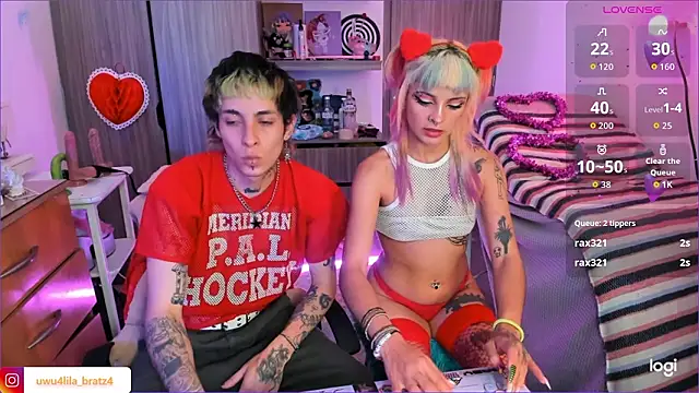 badeyes crazygoat online show from February 14, 10:28 pm