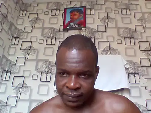 Snapshot of Chumba_001 chatting on April 25, 5:21 am Chumba 001 online show from April 25, 5:21 am