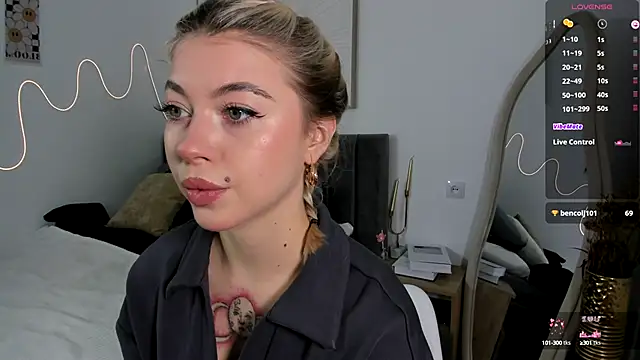 SimonaGerry online show from October 11, 4:22 am