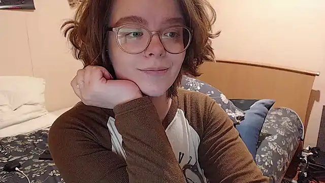 Chmiri cb online show from November 12, 12:05 pm