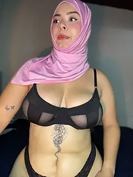 aneesa darzi online show from April 14, 6:36 pm