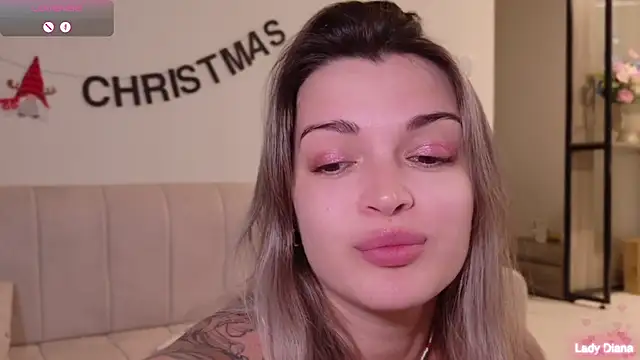 LancasterLady online show from December 20, 11:28 am