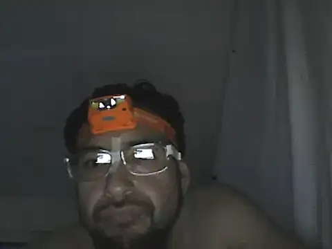 Snapshot of SideGhost chatting on June 9, 3:18 am SideGhost online show from June 9, 3:18 am
