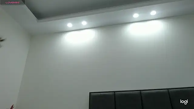 Snapshot of ArielleSou chatting on April 29, 3:32 am ArielleSou online show from April 29, 3:32 am