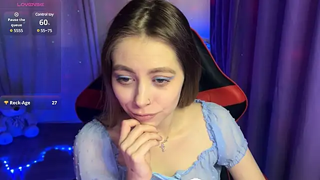 Snapshot of Natural_babe666 chatting on February 28, 1:03 pm Natural babe666 online show from February 28, 1:03 pm