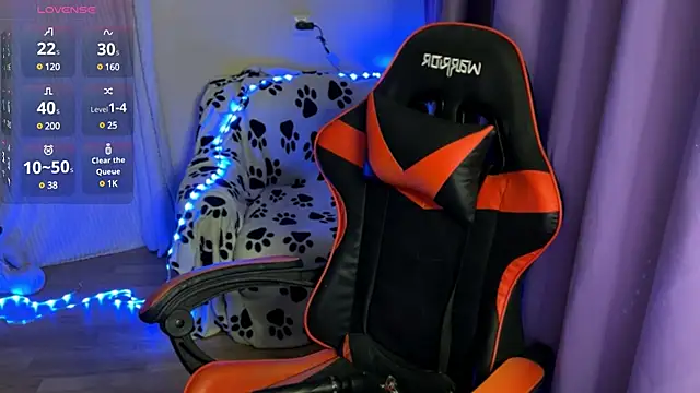 Snapshot of Natural_babe666 chatting on March 6, 6:48 pm Natural babe666 online show from March 6, 6:48 pm