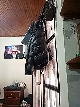 Snapshot of Peterking11 chatting on December 2, 8:26 pm Peterking11 online show from December 2, 8:26 pm