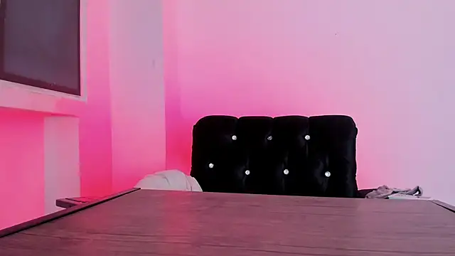 Mialenox online show from March 7, 10:32 pm