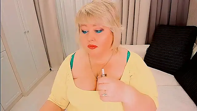 BIGTITSBBW online show from February 25, 8:29 pm
