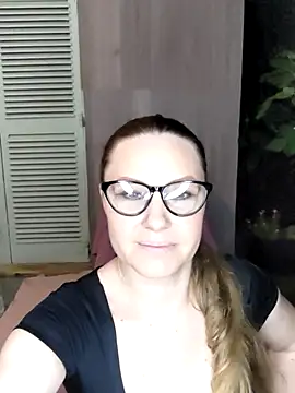 SexyMichellexo online show from July 27, 9:44 pm