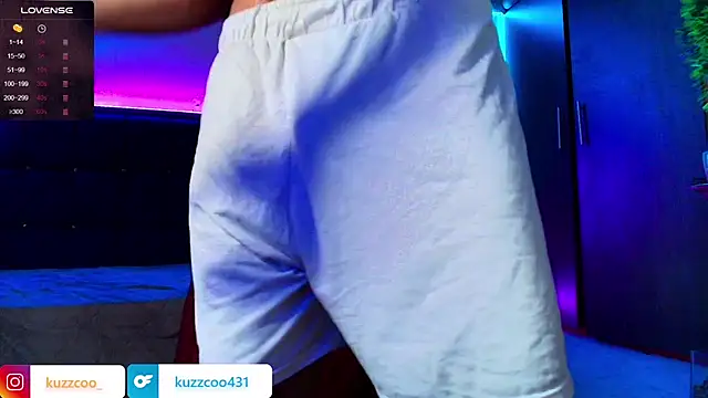 kuzzcoo online show from January 3, 10:29 pm