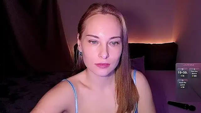 AdeleLady online show from January 14, 7:00 pm