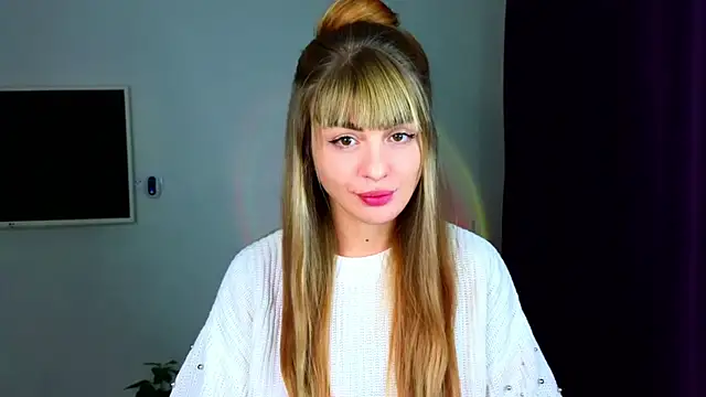  comefeelme  online show from November 21, 5:44 pm