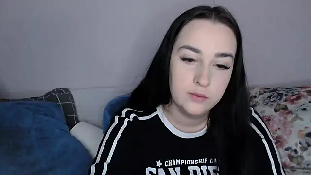 vitalina freedom online show from December 5, 1:17 pm