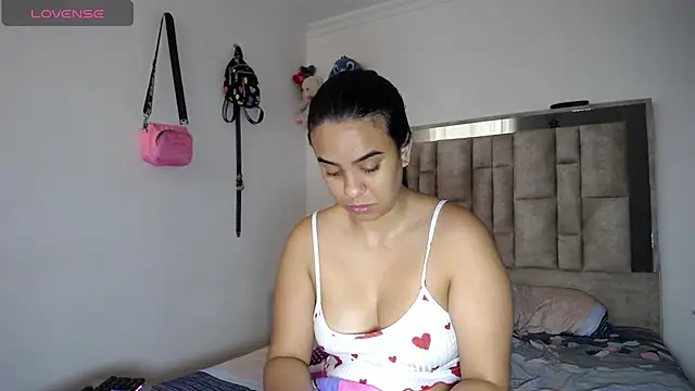 tiffany  pink online show from April 14, 3:18 pm