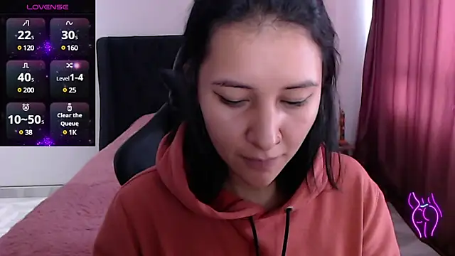 Snapshot of Fleurmeyer79 chatting on February 25, 2:11 pm Fleurmeyer79 online show from February 25, 2:11 pm