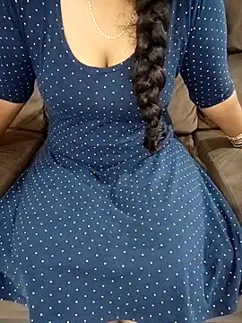 Mounika25 online show from October 24, 8:00 am