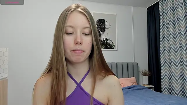 Snapshot of Peggy_Beauty chatting on December 2, 5:48 pm Peggy Beauty online show from December 2, 5:48 pm
