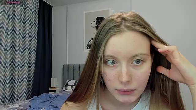 Snapshot of Peggy_Beauty chatting on February 19, 11:57 pm Peggy Beauty online show from February 19, 11:57 pm