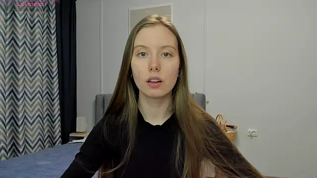 Snapshot of Peggy_Beauty chatting on March 2, 1:26 am Peggy Beauty online show from March 2, 1:26 am