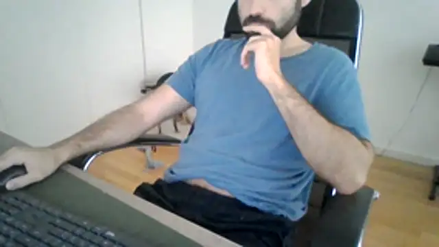 Snapshot of joaodias_97 chatting on May 11, 10:10 am joaodias 97 online show from May 11, 10:10 am