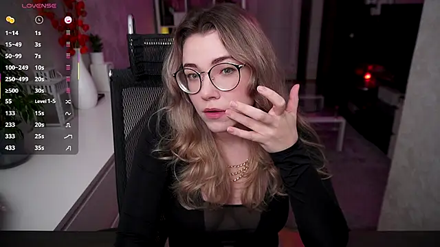 Snapshot of RemyCute chatting on October 29, 6:09 pm RemyCute online show from October 29, 6:09 pm