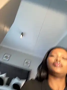 Neelo-Smith online show from December 7, 6:43 am