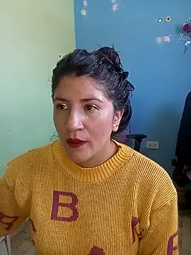 Snapshot of nammy__dirtyhott chatting on December 14, 7:25 pm nammy  dirtyhott online show from December 14, 7:25 pm