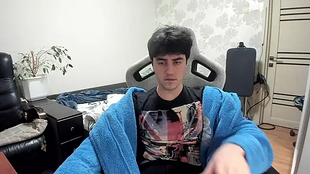 Knuckles17 online show from February 16, 8:27 pm