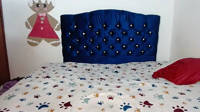 Snapshot of 69liamilk69 chatting on November 21, 4:33 am 69liamilk69 online show from November 21, 4:33 am