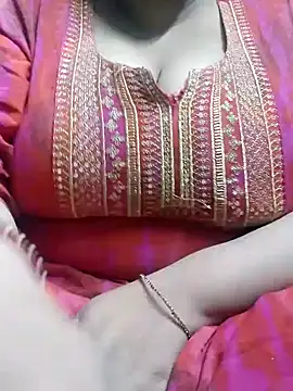 Snapshot of Seema_99 chatting on January 29, 2:21 pm Seema 99 online show from January 29, 2:21 pm