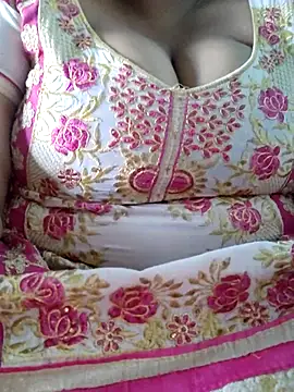 Snapshot of Seema_99 chatting on September 23, 4:48 am Seema 99 online show from September 23, 4:48 am