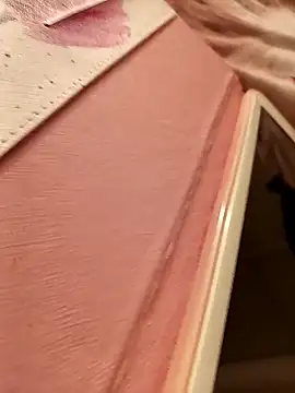 daniita online show from February 9, 9:19 pm