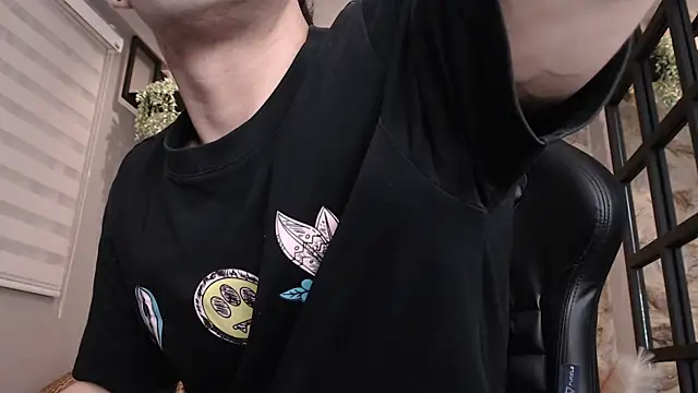 Snapshot of alexgiraldo_ chatting on January 13, 11:19 am alexgiraldo online show from January 13, 11:19 am