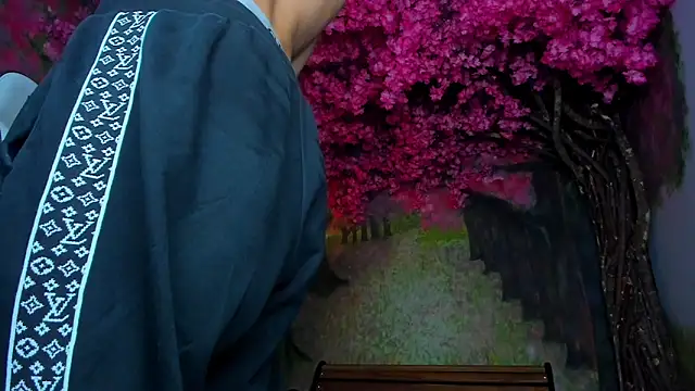 Snapshot of alexgiraldo_ chatting on February 14, 8:48 pm alexgiraldo online show from February 14, 8:48 pm