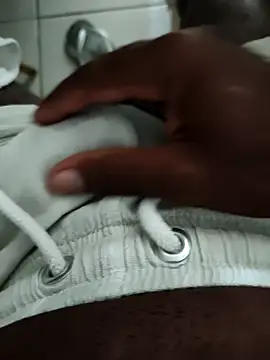 Mozen 13 online show from March 13, 11:22 pm