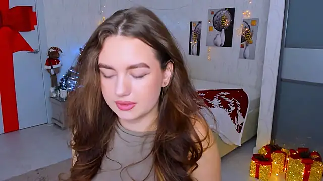 Snapshot of MiracleCurly chatting on January 31, 7:39 am MiracleCurly online show from January 31, 7:39 am