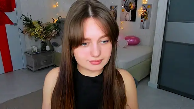 Snapshot of MiracleCurly chatting on March 5, 1:31 am MiracleCurly online show from March 5, 1:31 am