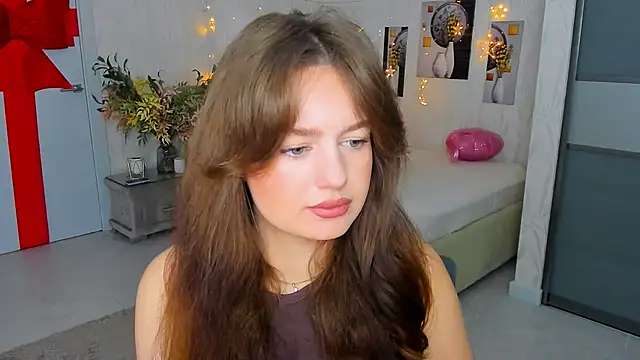 Snapshot of MiracleCurly chatting on March 6, 4:17 pm MiracleCurly online show from March 6, 4:17 pm