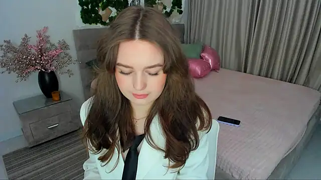 Snapshot of MiracleCurly chatting on March 13, 8:00 pm MiracleCurly online show from March 13, 8:00 pm