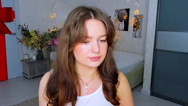 Snapshot of MiracleCurly chatting on March 15, 3:48 pm MiracleCurly online show from March 15, 3:48 pm