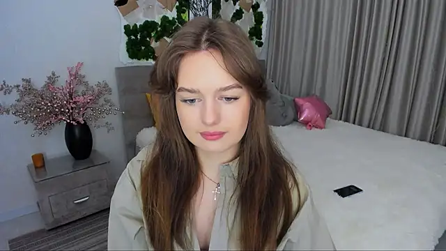 Snapshot of MiracleCurly chatting on March 20, 7:25 pm MiracleCurly online show from March 20, 7:25 pm