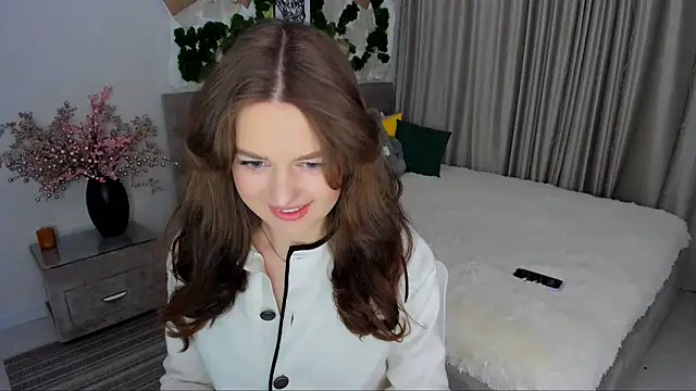 Snapshot of MiracleCurly chatting on March 22, 7:31 pm MiracleCurly online show from March 22, 7:31 pm