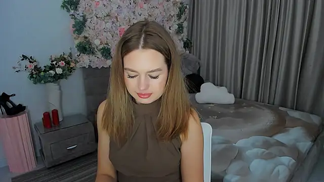 Snapshot of MiracleCurly chatting on September 11, 6:08 pm MiracleCurly online show from September 11, 6:08 pm